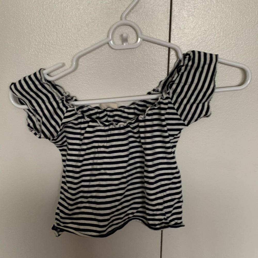 Brandy Melville Crop Top